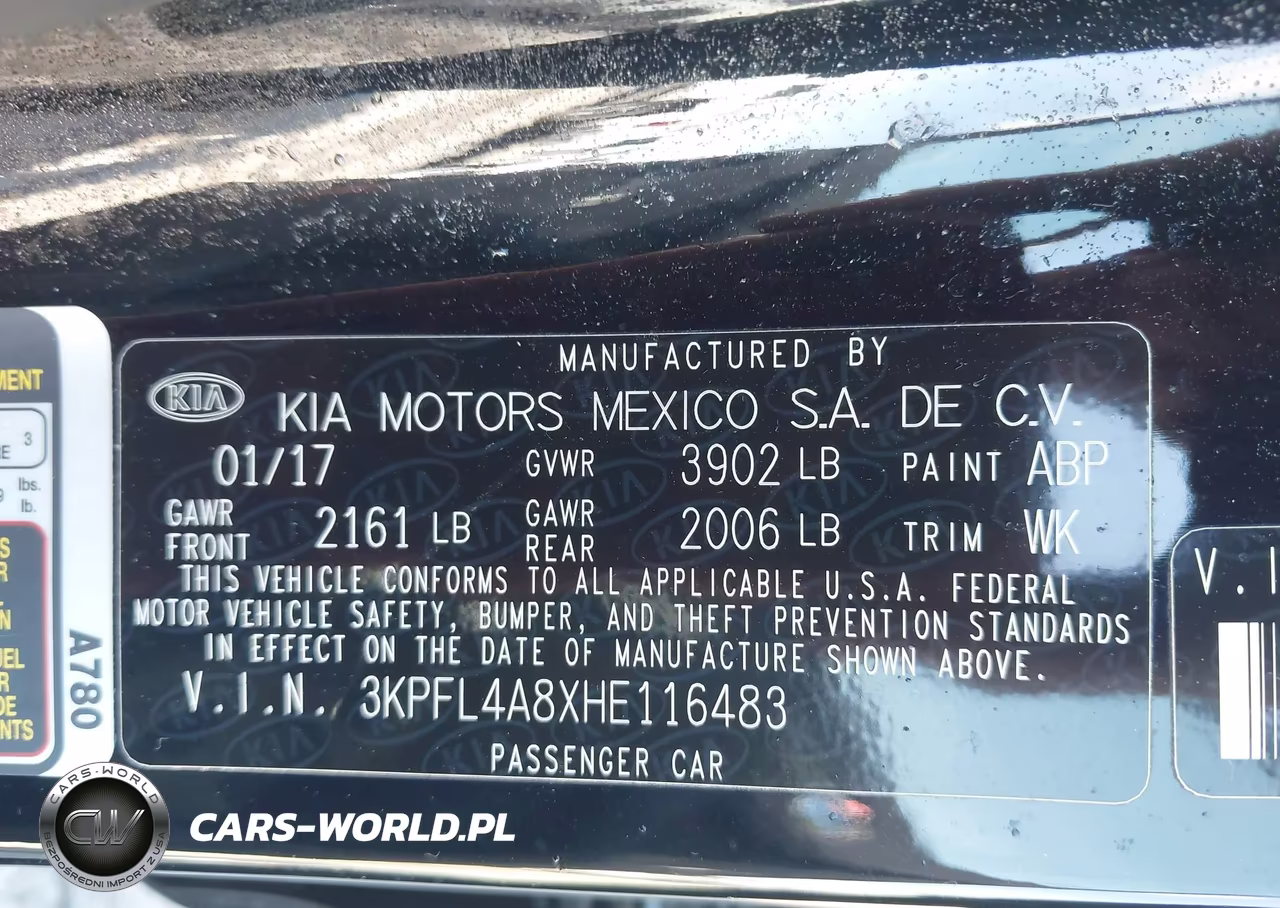 2017 Kia Forte Ex VIN:3KPFL4A8XHE116483 - 9