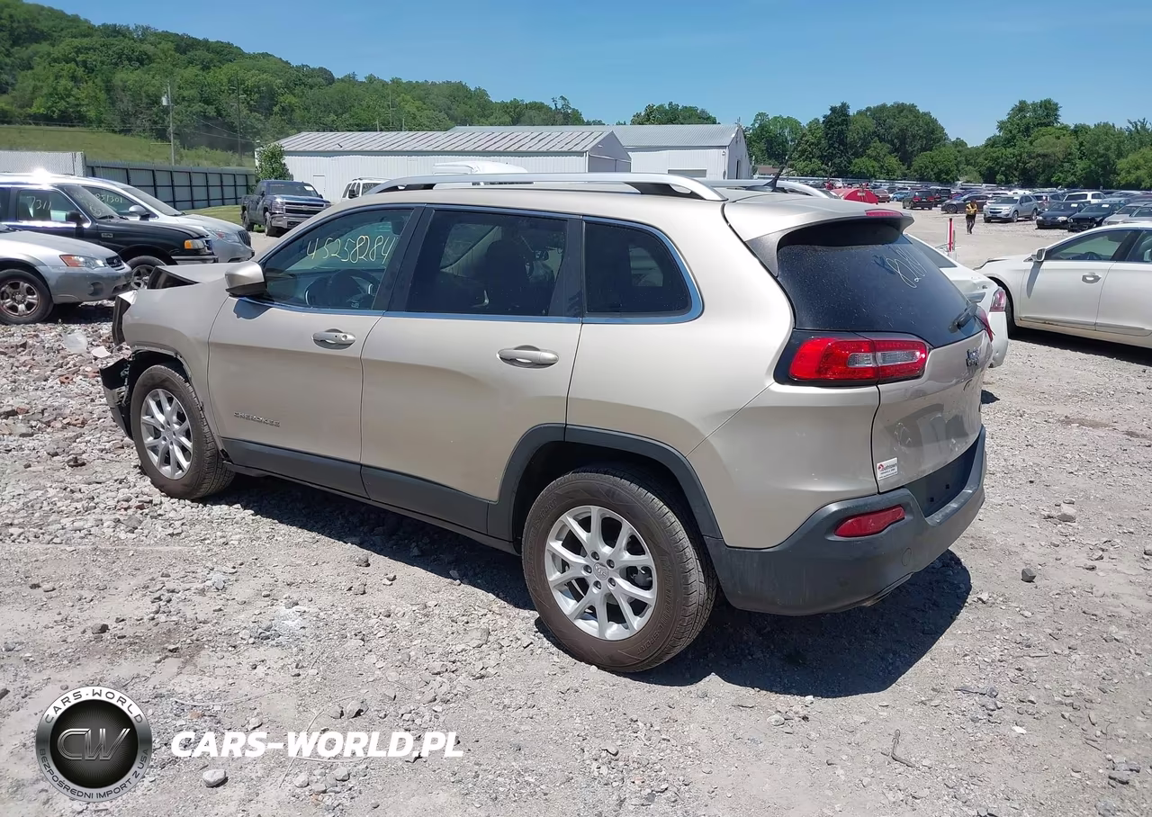 2014 Jeep Cherokee Latitude VIN:1C4PJLCB3EW288031 - 3