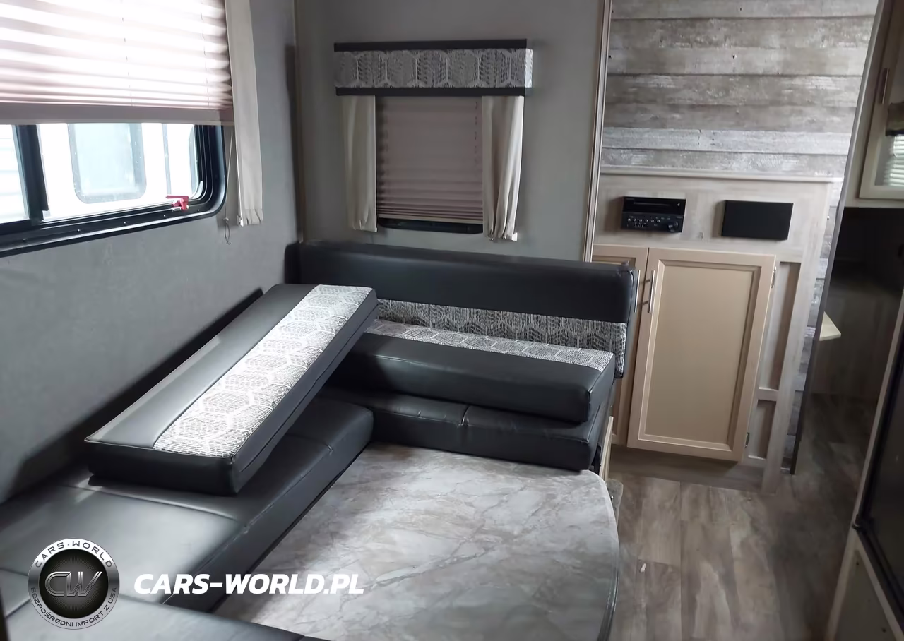 2021 Forest River Coachmen Catalina Trail Blazer 29 Toy Hauler Travel Trailer VIN:5ZT2CAUB4MX019549 - 6