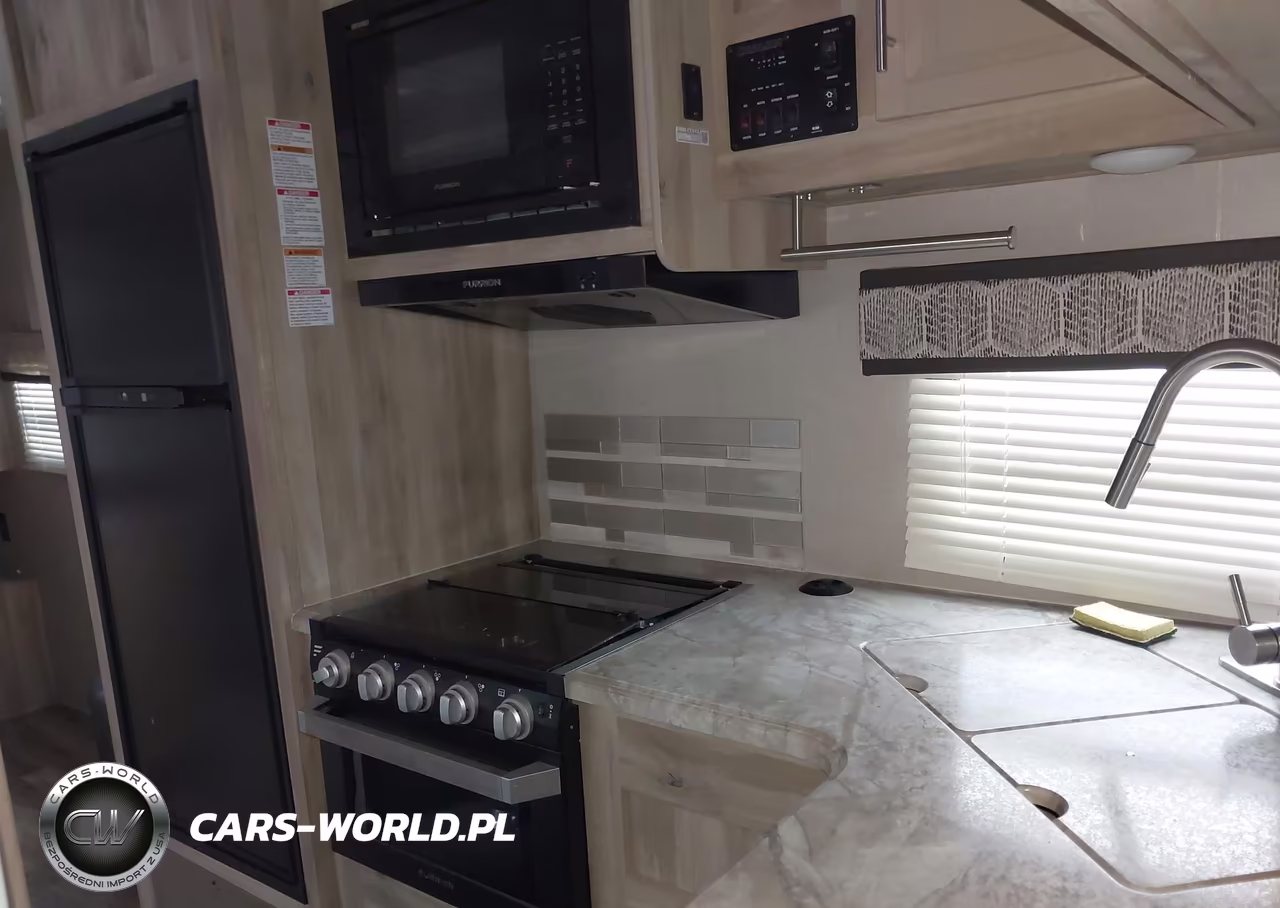 2021 Forest River Coachmen Catalina Trail Blazer 29 Toy Hauler Travel Trailer VIN:5ZT2CAUB4MX019549 - 7