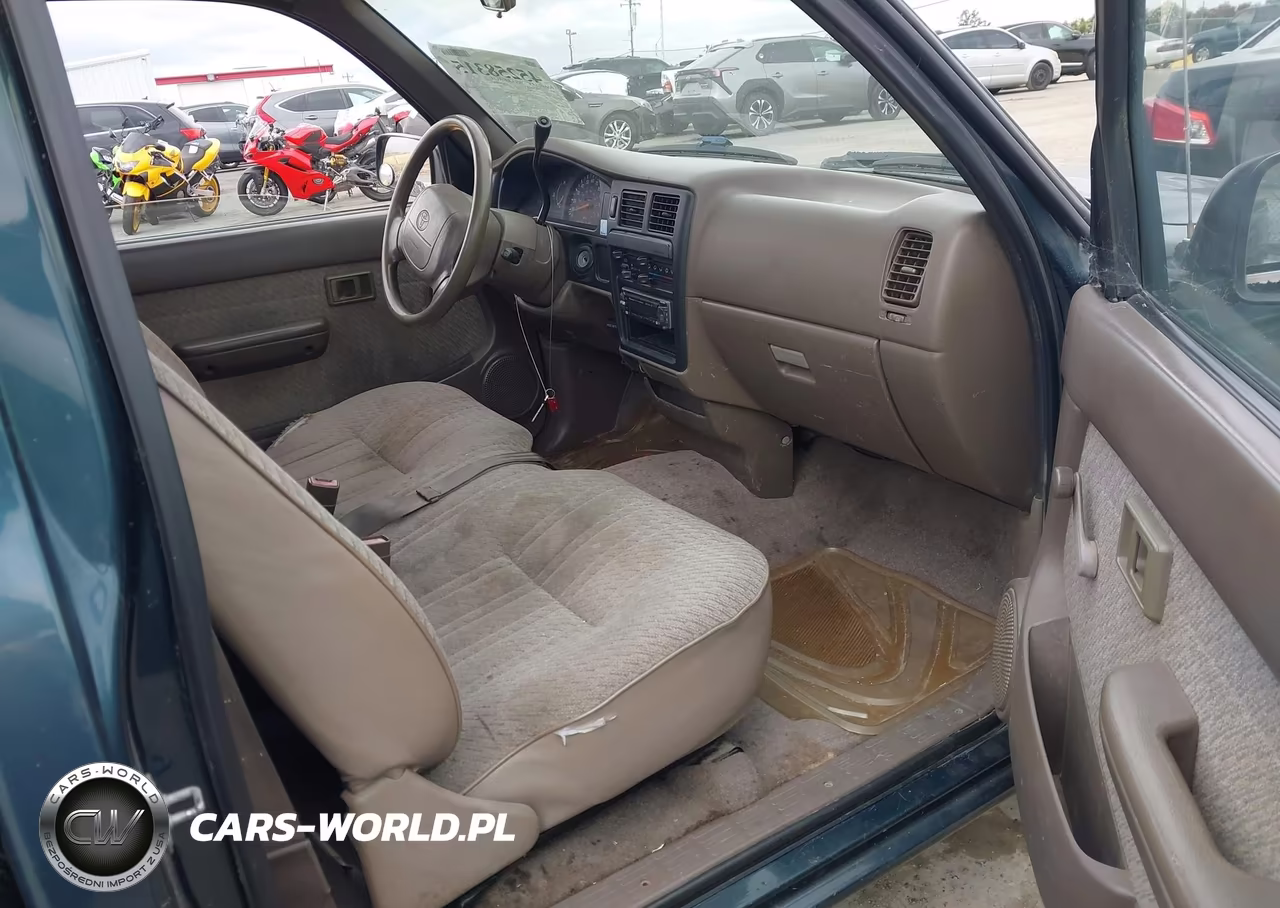 1996 Toyota Tacoma VIN:4TANL42N5TZ105299 - 5