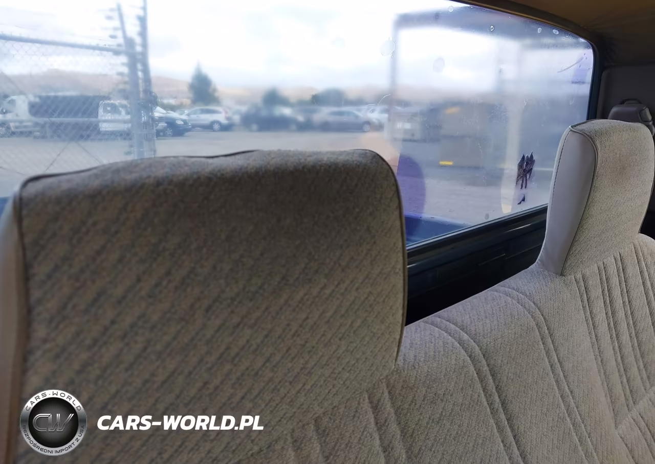 1996 Toyota Tacoma VIN:4TANL42N5TZ105299 - 8