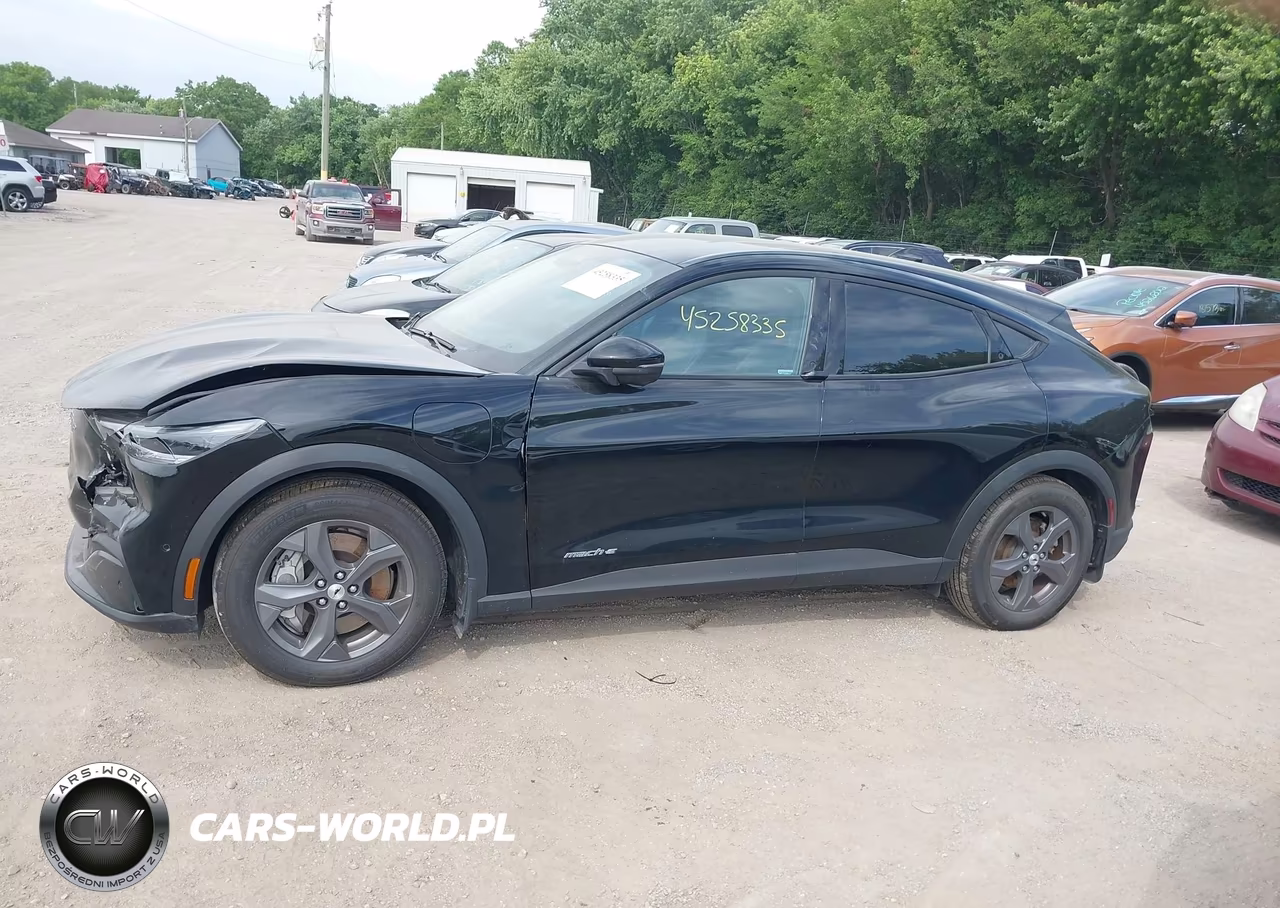 2022 Ford Mustang Mach-E Select VIN:3FMTK1RM8NMA60336 - 14