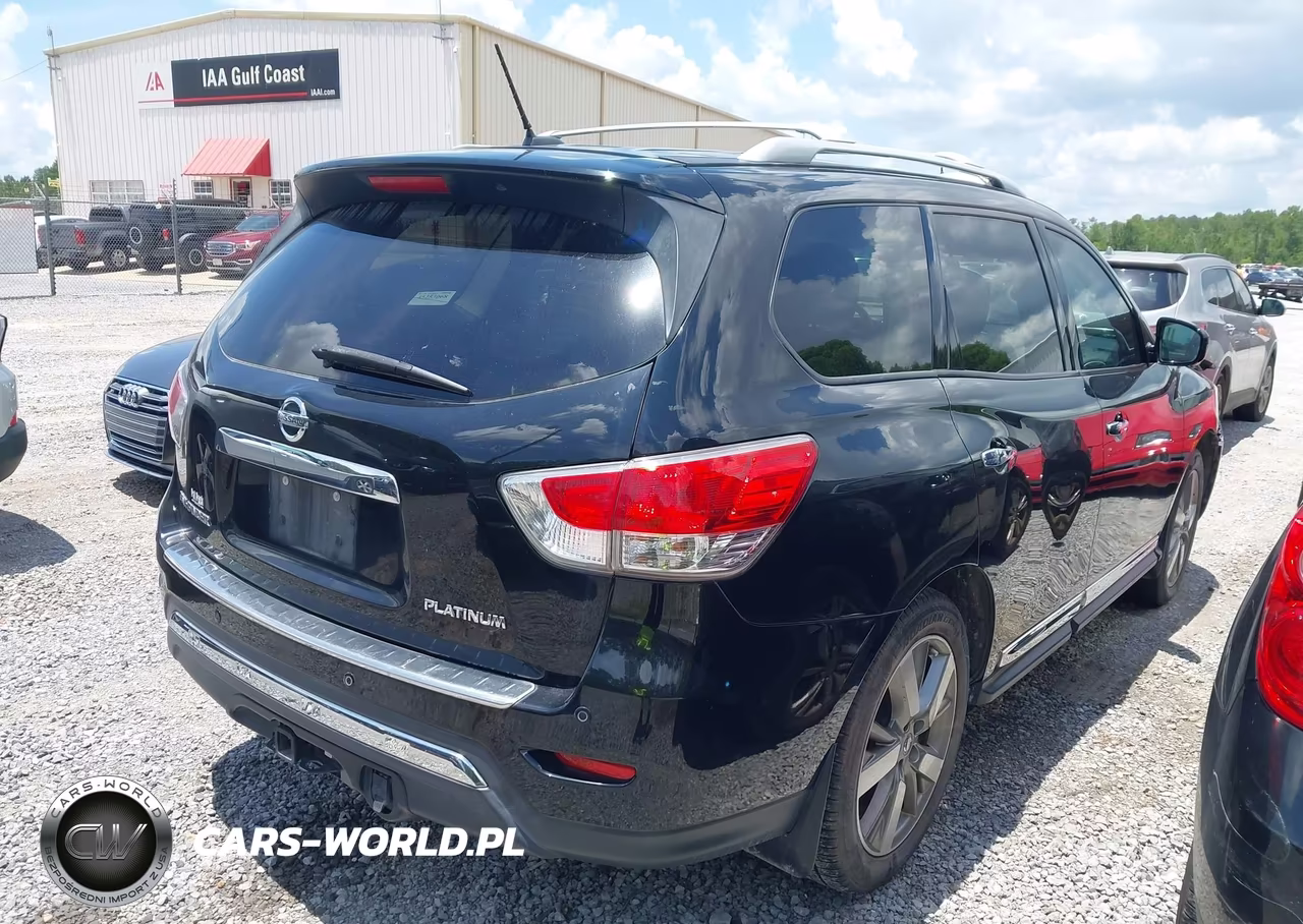 2013 Nissan Pathfinder Platinum VIN:5N1AR2MN2DC682911 - 4