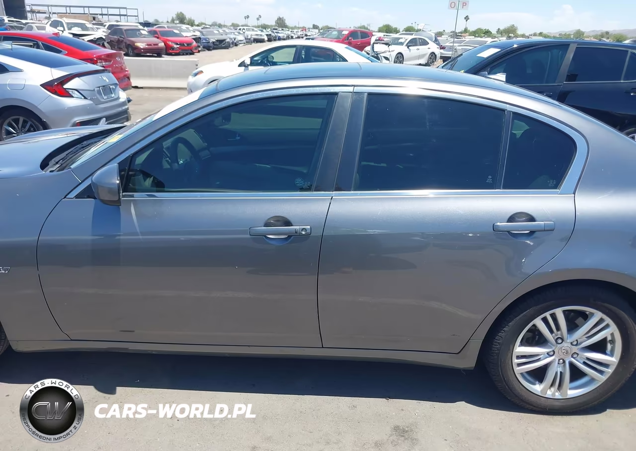 2015 Infiniti Q40 VIN:JN1CV6AP8FM503325 - 14
