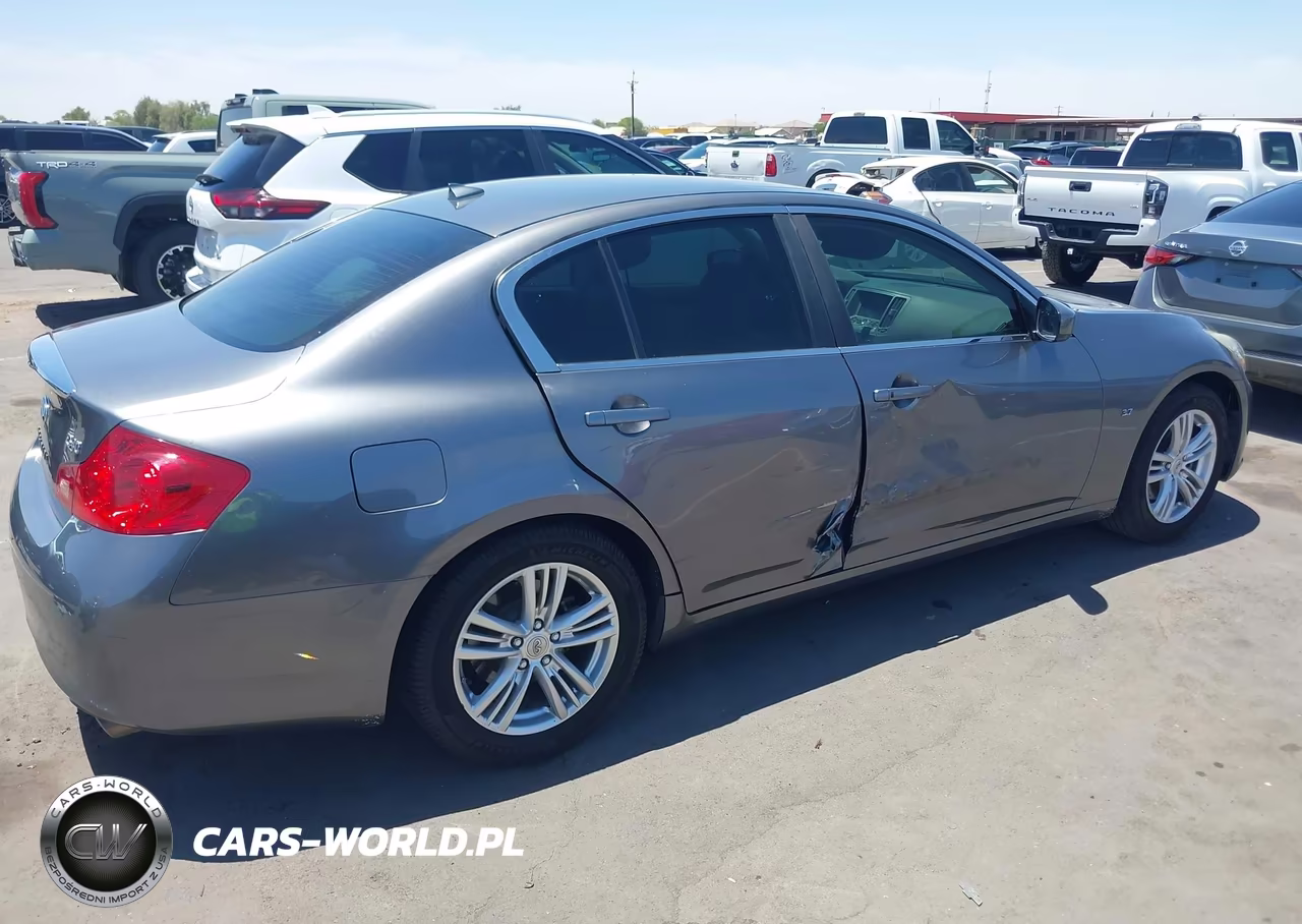 2015 Infiniti Q40 VIN:JN1CV6AP8FM503325 - 6