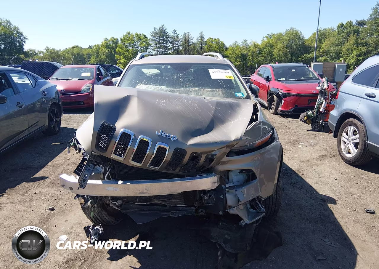 2016 Jeep Cherokee Latitude VIN:1C4PJMCBXGW345771 - 12