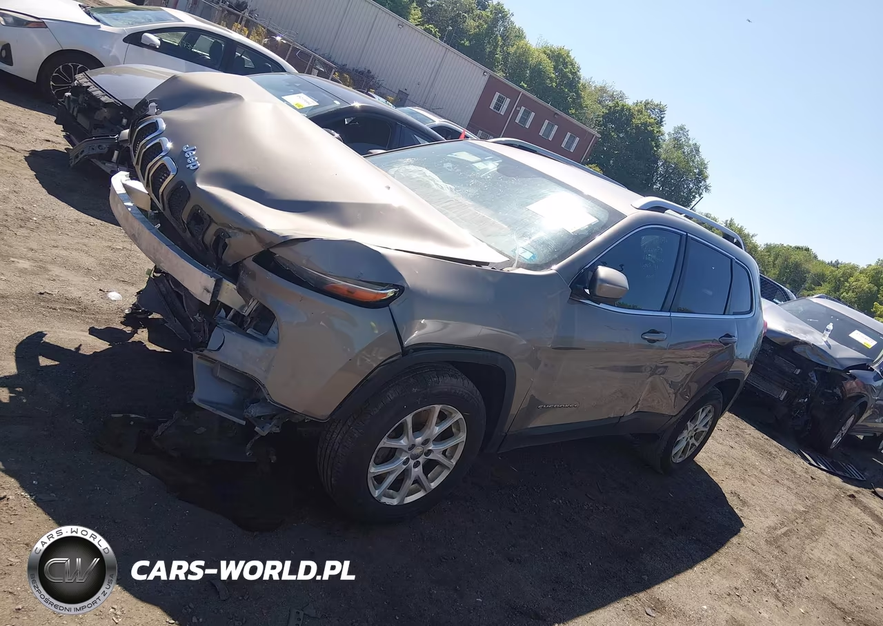 2016 Jeep Cherokee Latitude VIN:1C4PJMCBXGW345771 - 14