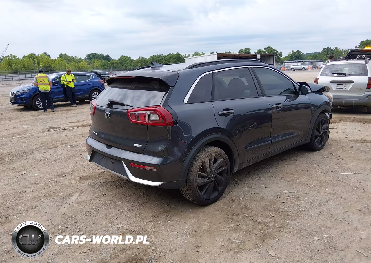 2018 Kia Niro Ex VIN:KNDCC3LC1J5137870 - 4