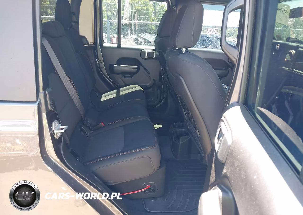 2022 Jeep Gladiator Mojave 4X4 VIN:1C6JJTEG5NL139191 - 8