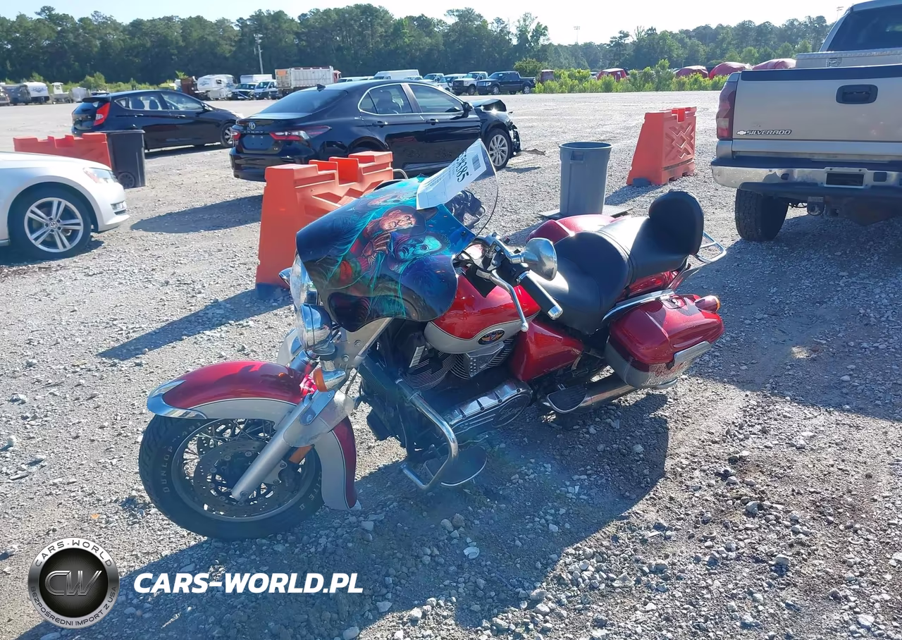 2002 Victory Motorcycles Deluxe Touring VIN:5VPTD16D323002054 - 2