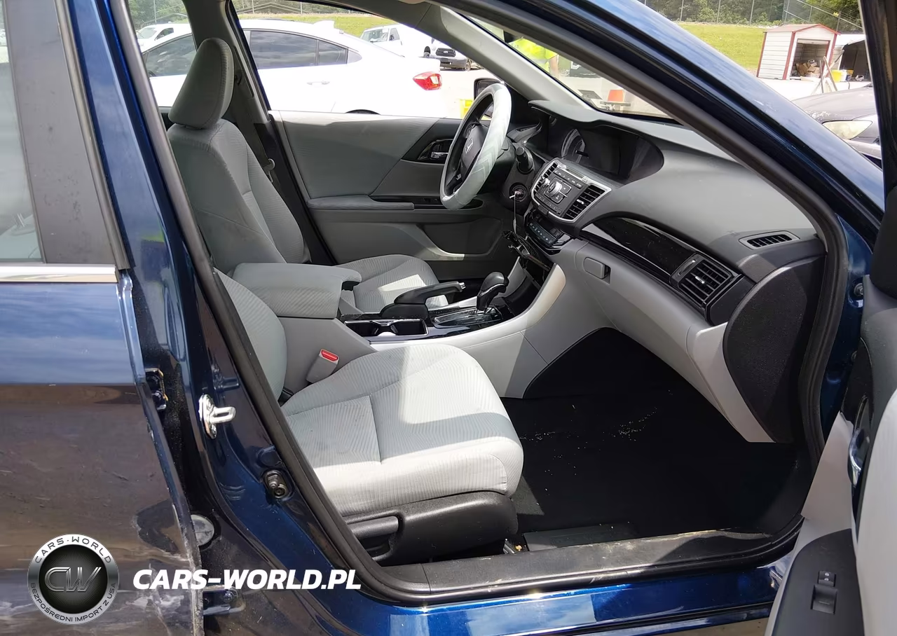2017 Honda Accord Lx VIN:1HGCR2F31HA284763 - 5