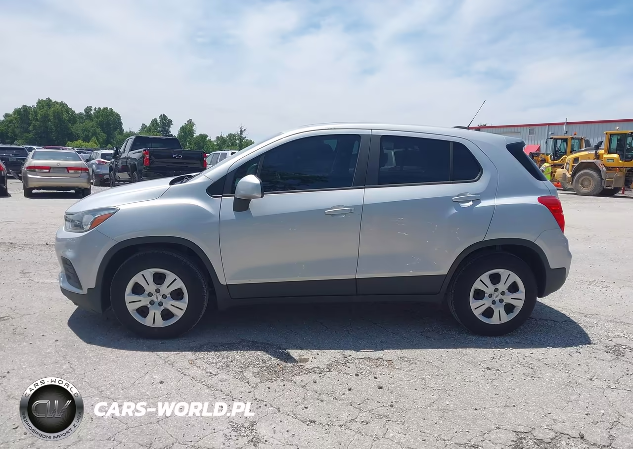 2018 Chevrolet Trax Ls VIN:3GNCJKSB5JL358257 - 14