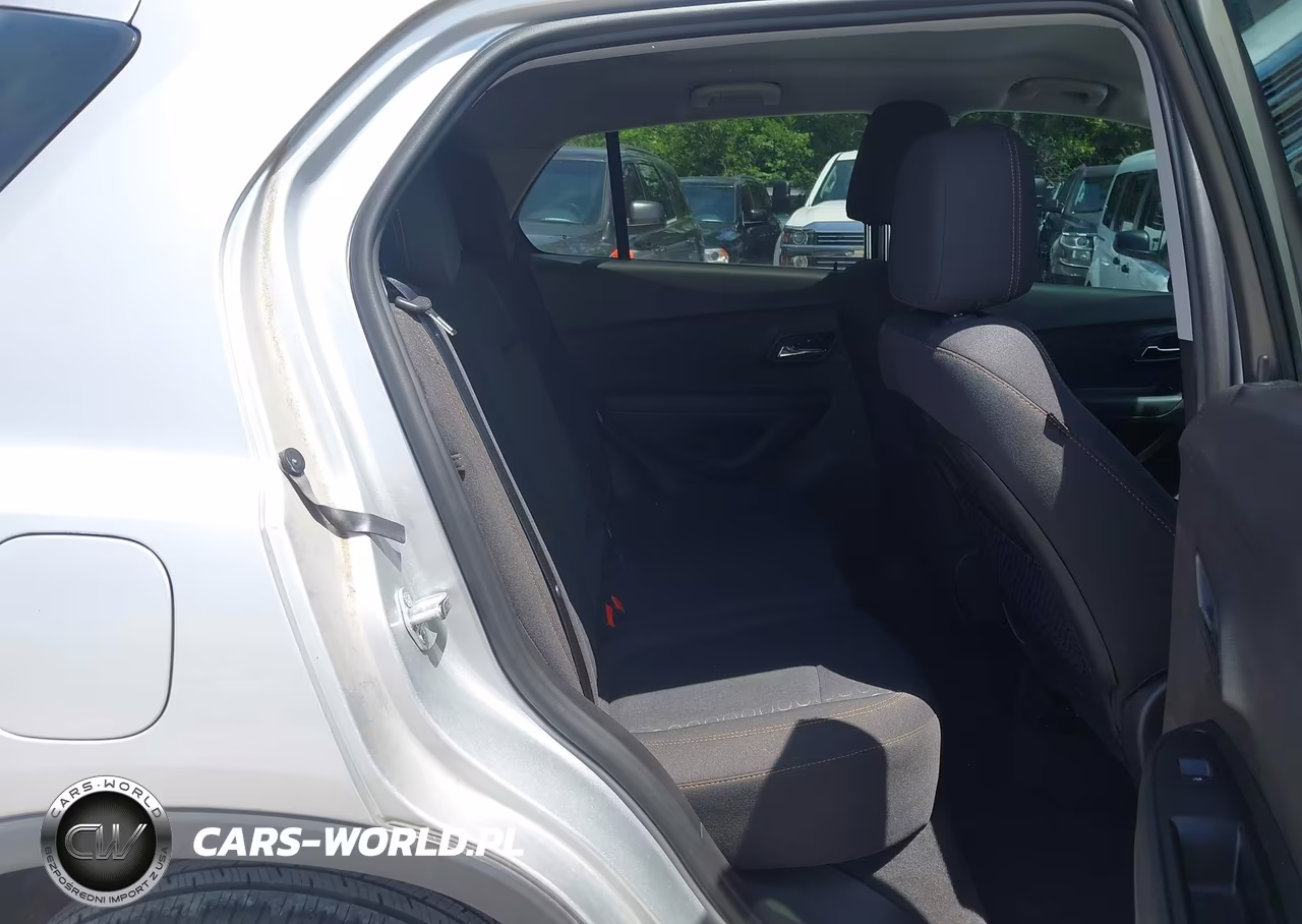 2018 Chevrolet Trax Ls VIN:3GNCJKSB5JL358257 - 8