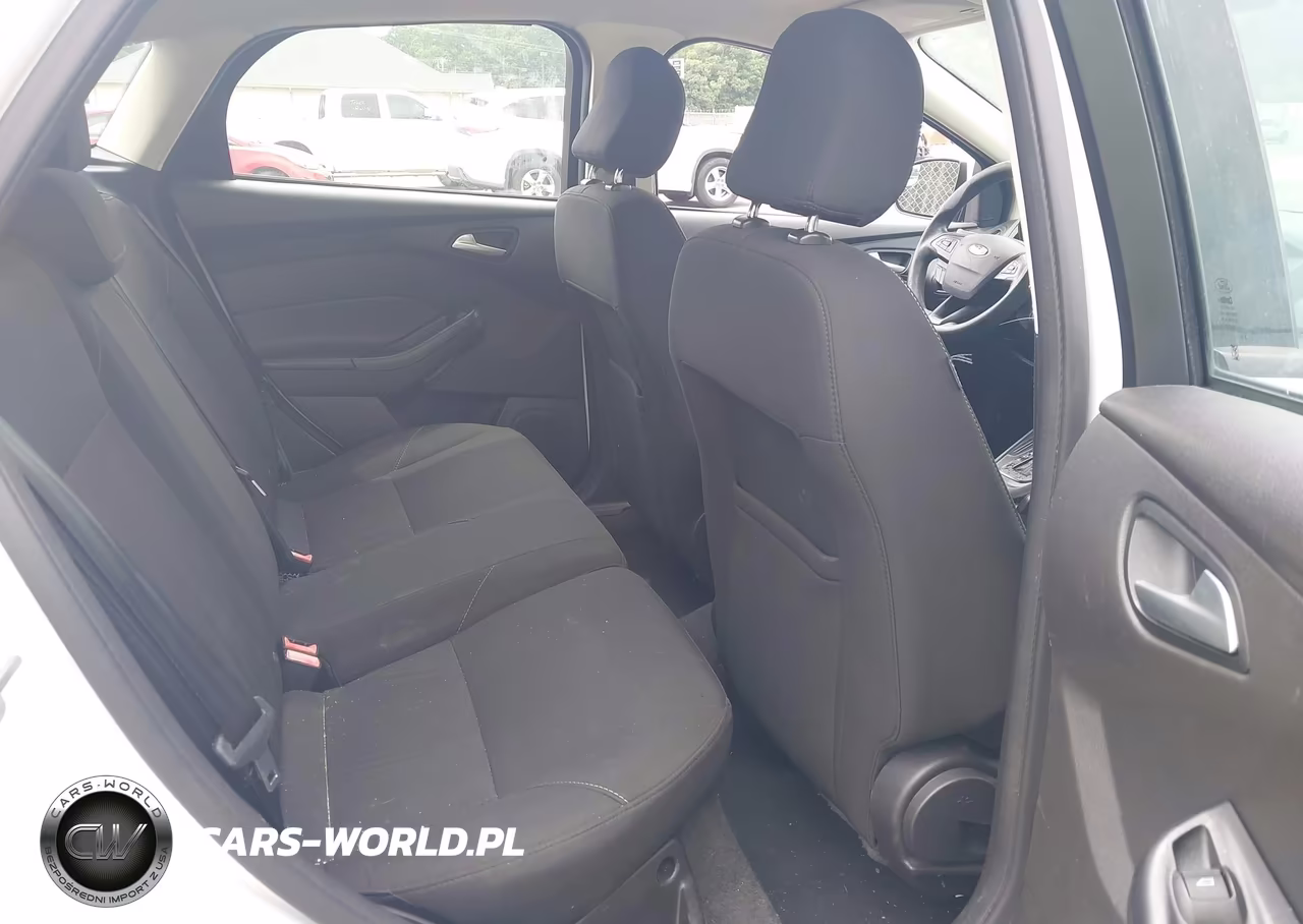 2017 Ford Focus Se VIN:1FADP3K2XHL217908 - 8