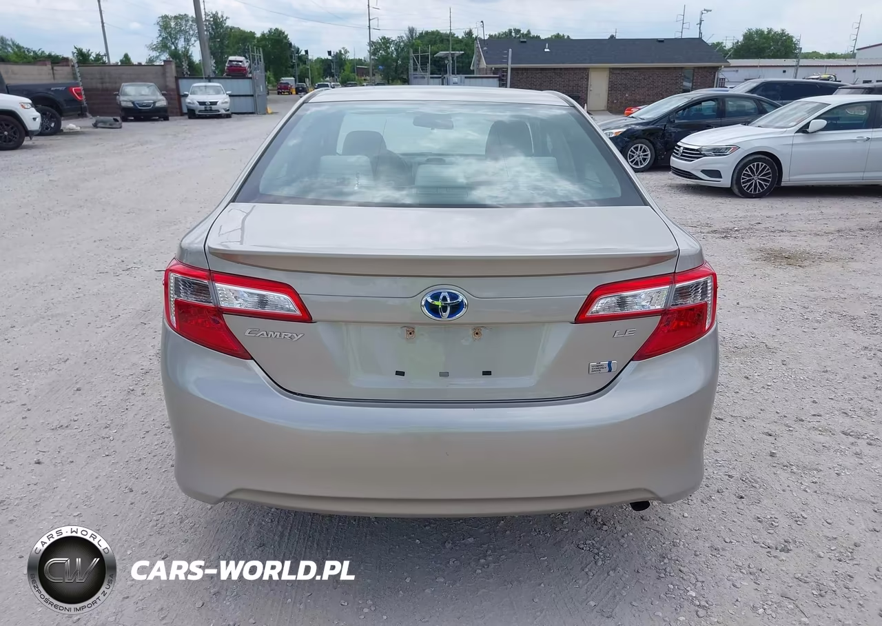2013 Toyota Camry Hybrid Le VIN:4T1BD1FK4DU066301 - 16