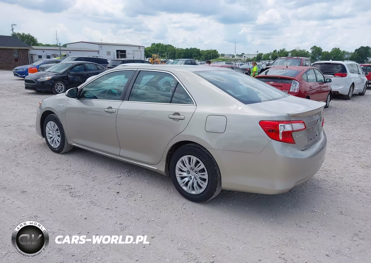 2013 Toyota Camry Hybrid Le VIN:4T1BD1FK4DU066301 - 3