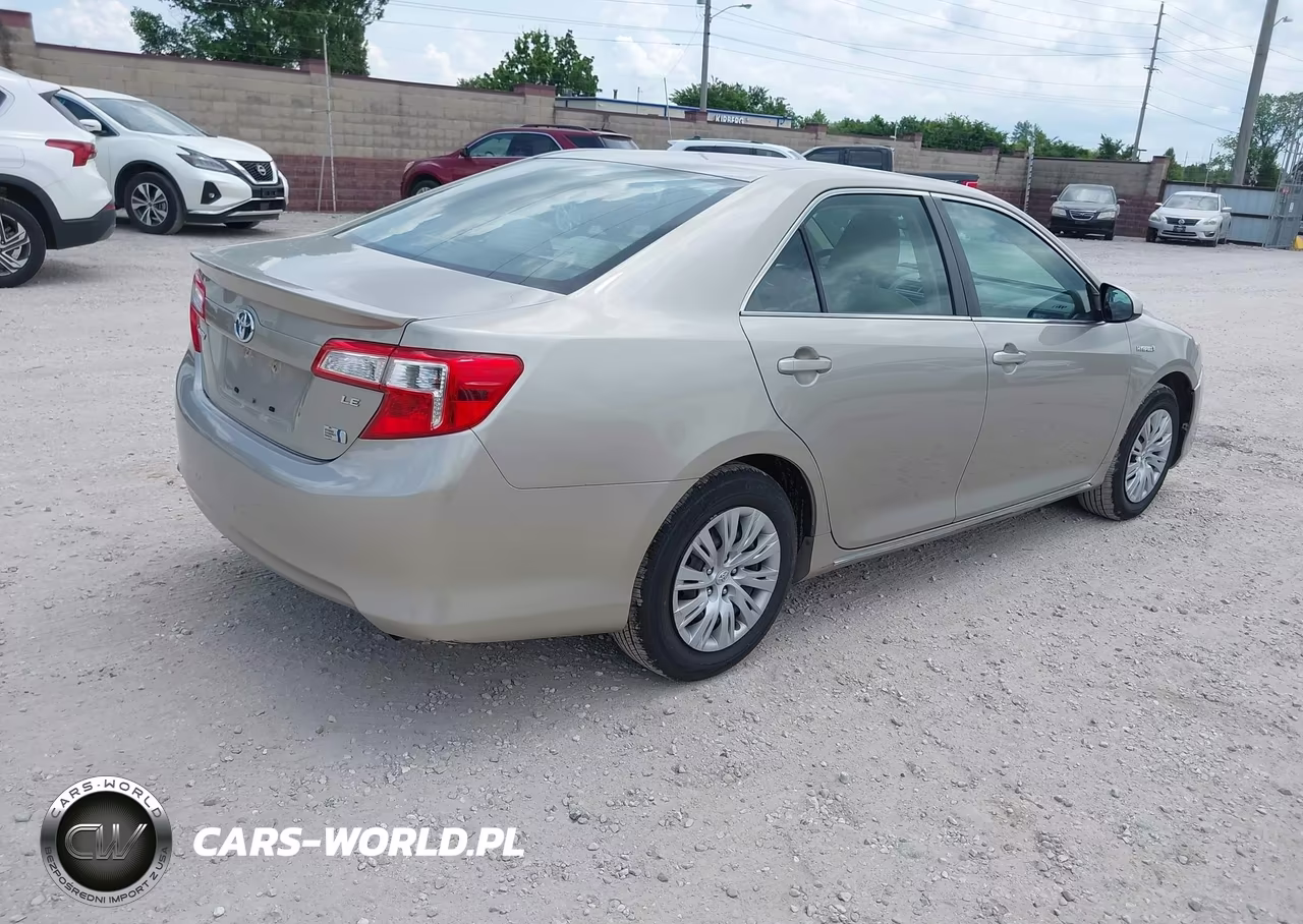2013 Toyota Camry Hybrid Le VIN:4T1BD1FK4DU066301 - 4