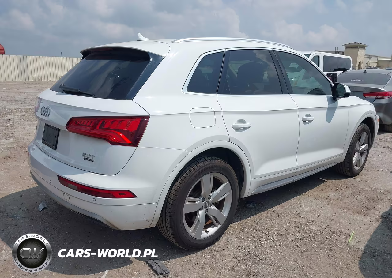 2018 Audi Q5 2.0T Premium-2.0T Tech Premium VIN:WA1BNAFY9J2199515 - 4