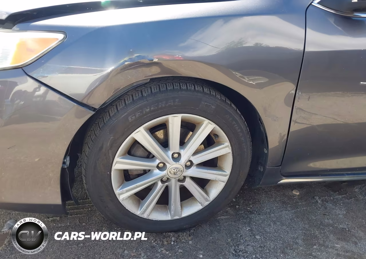 2014 Toyota Camry Xle VIN:4T4BF1FK4ER350884 - 21
