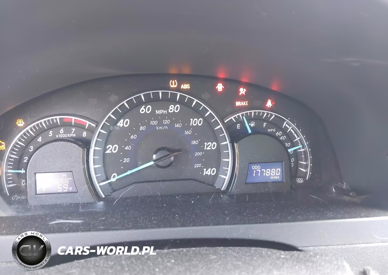 2014 Toyota Camry Xle VIN:4T4BF1FK4ER350884 - 7