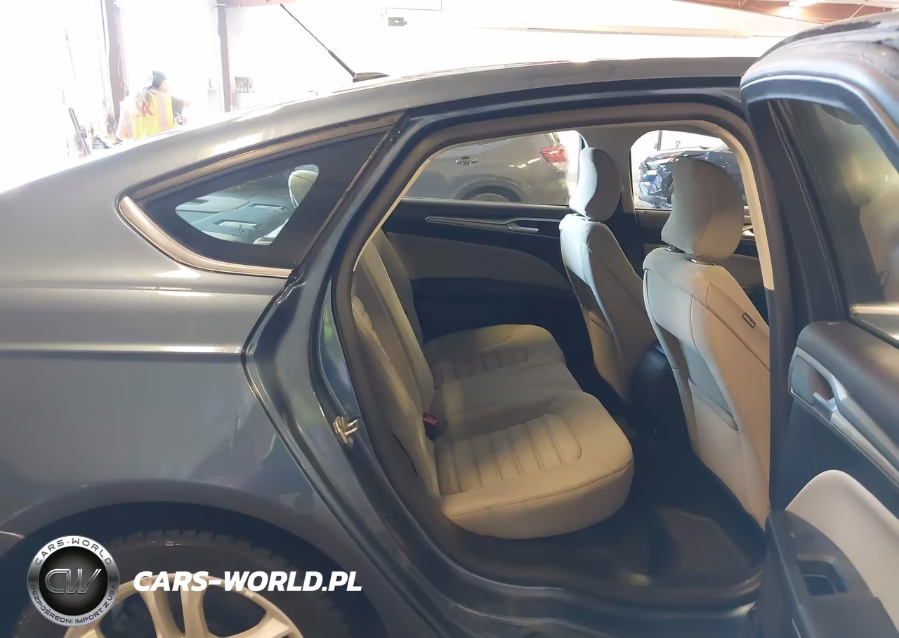 2018 Ford Fusion Hybrid S VIN:3FA6P0UU5JR271453 - 8