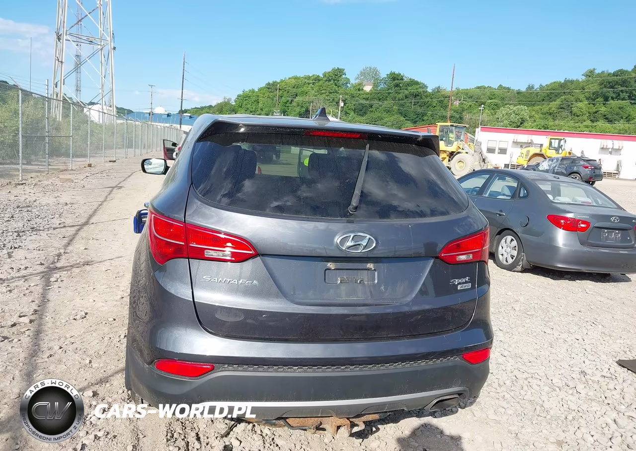 2016 Hyundai Santa Fe Sport 2.4L VIN:5XYZTDLB4GG310465 - 17