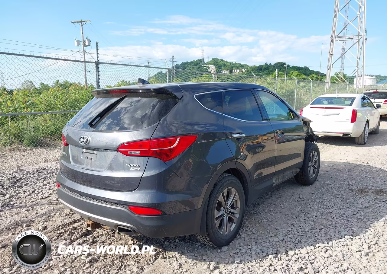 2016 Hyundai Santa Fe Sport 2.4L VIN:5XYZTDLB4GG310465 - 4