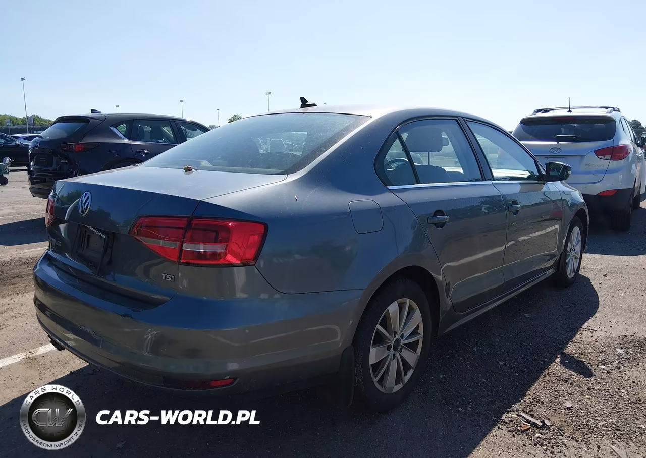 2015 Volkswagen Jetta 1.8T Se VIN:3VWD17AJ2FM286886 - 4