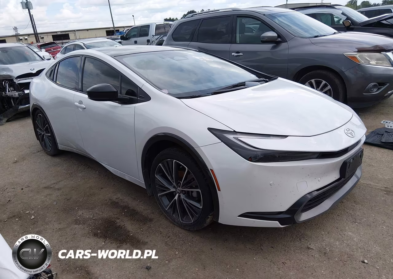 2024 Toyota Prius Xle – zdjęcie 1 z 16