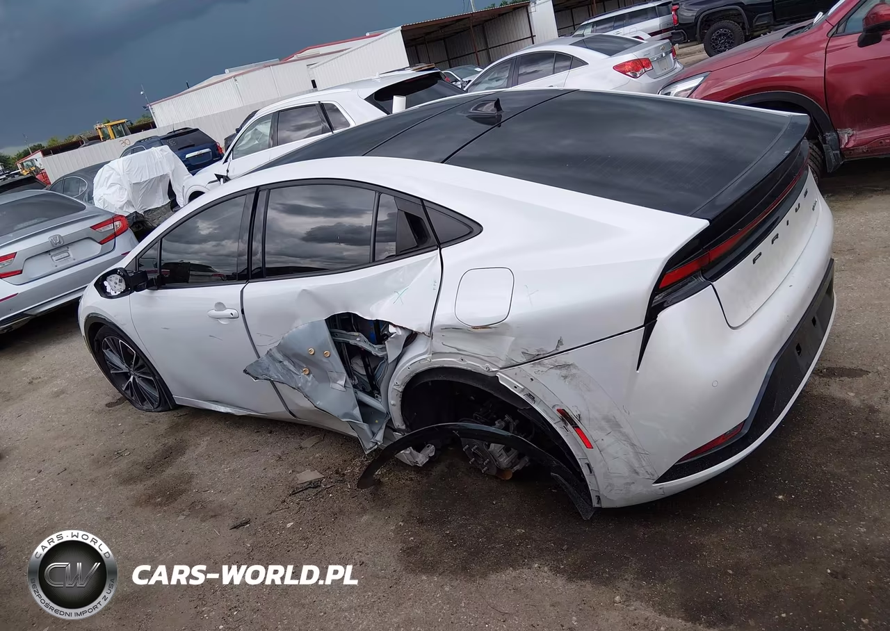 2024 Toyota Prius Xle VIN:JTDACAAU9R3035991 - 14