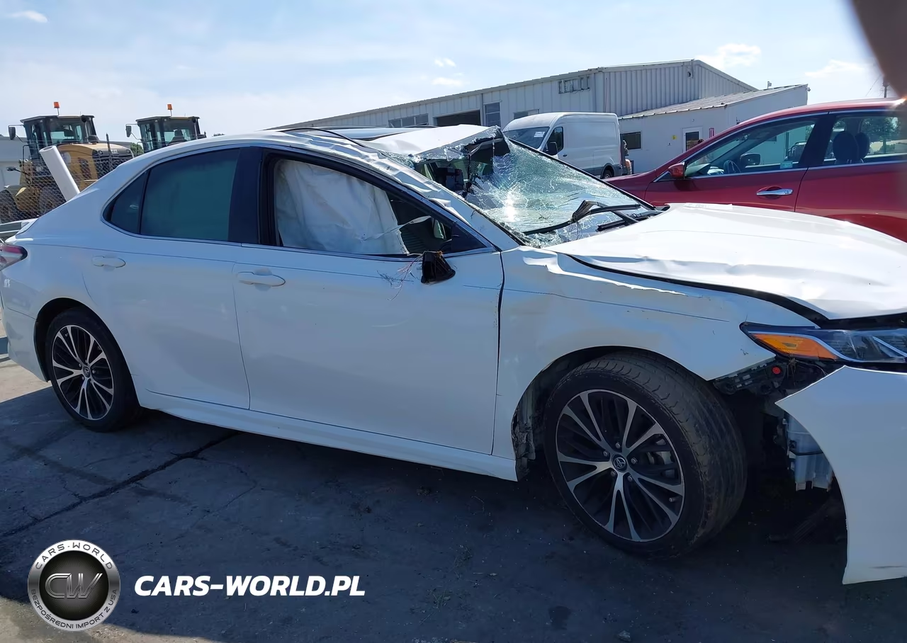 2018 Toyota Camry Se VIN:4T1B11HK2JU012870 - 13