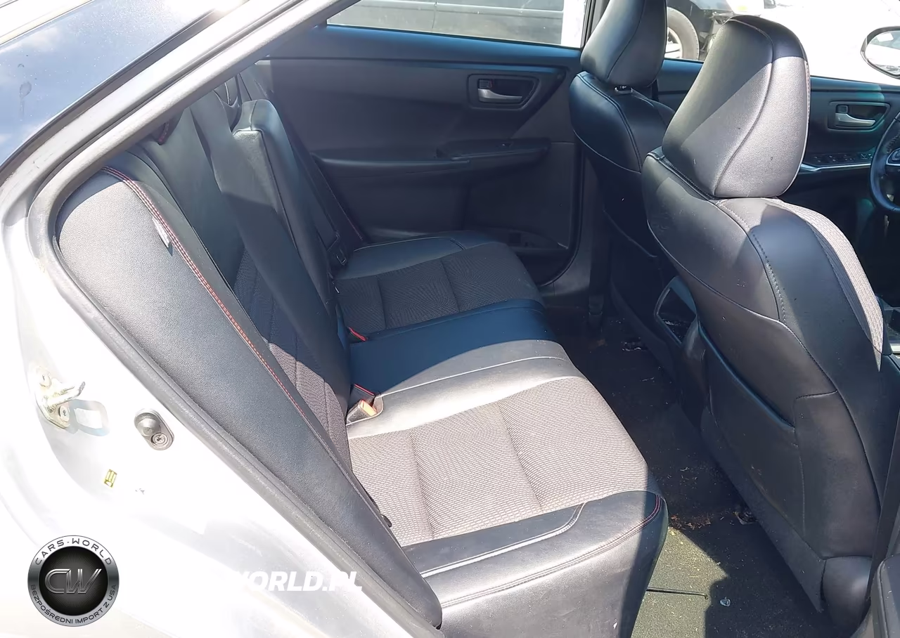 2016 Toyota Camry Se VIN:4T1BF1FK9GU549913 - 8