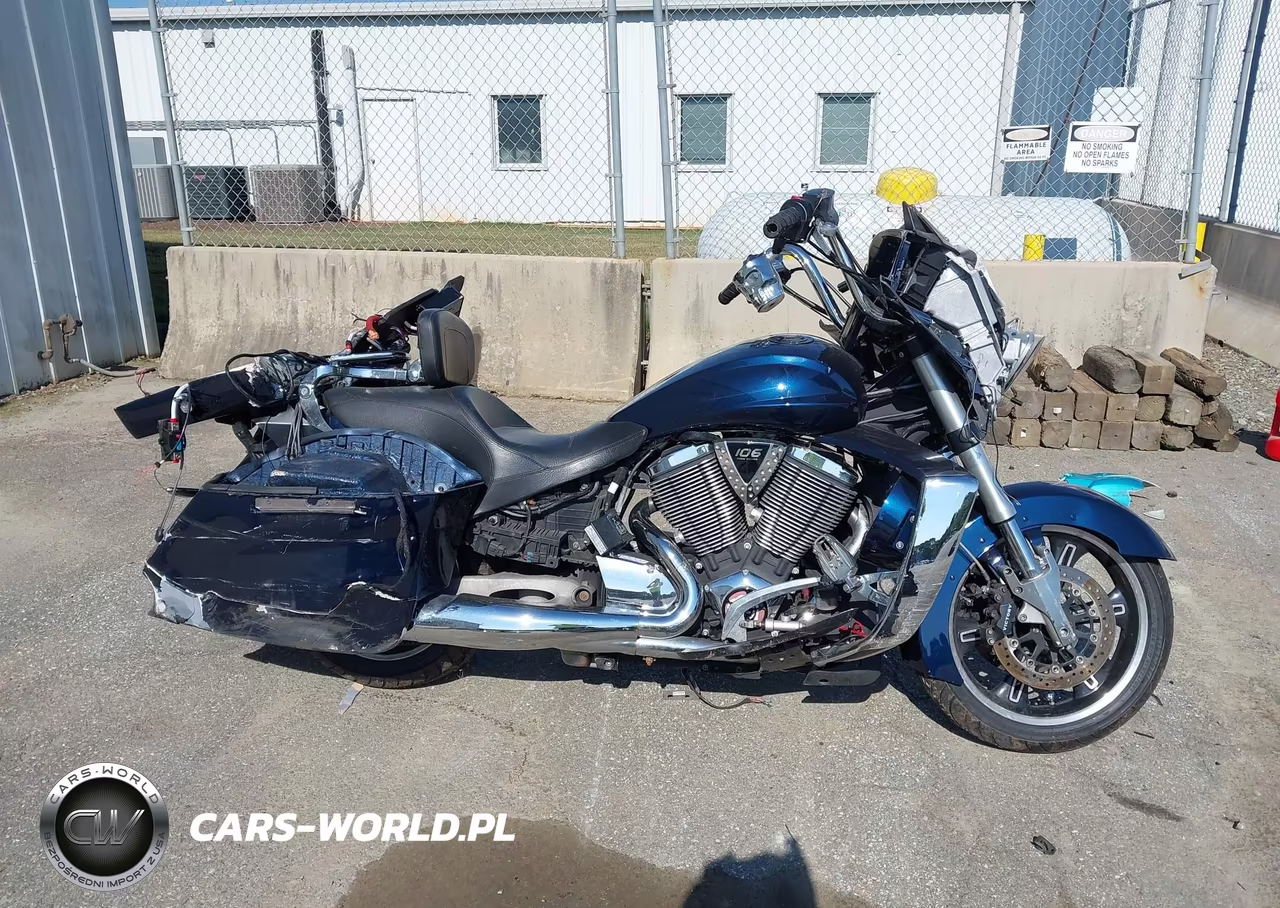 2012 Victory Motorcycles Cross Country VIN:5VPDW36N6C3001419 - 12