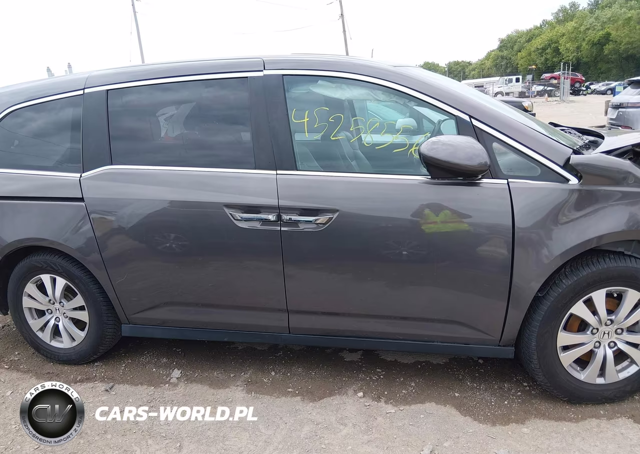 2015 Honda Odyssey Ex-L VIN:5FNRL5H66FB131822 - 14