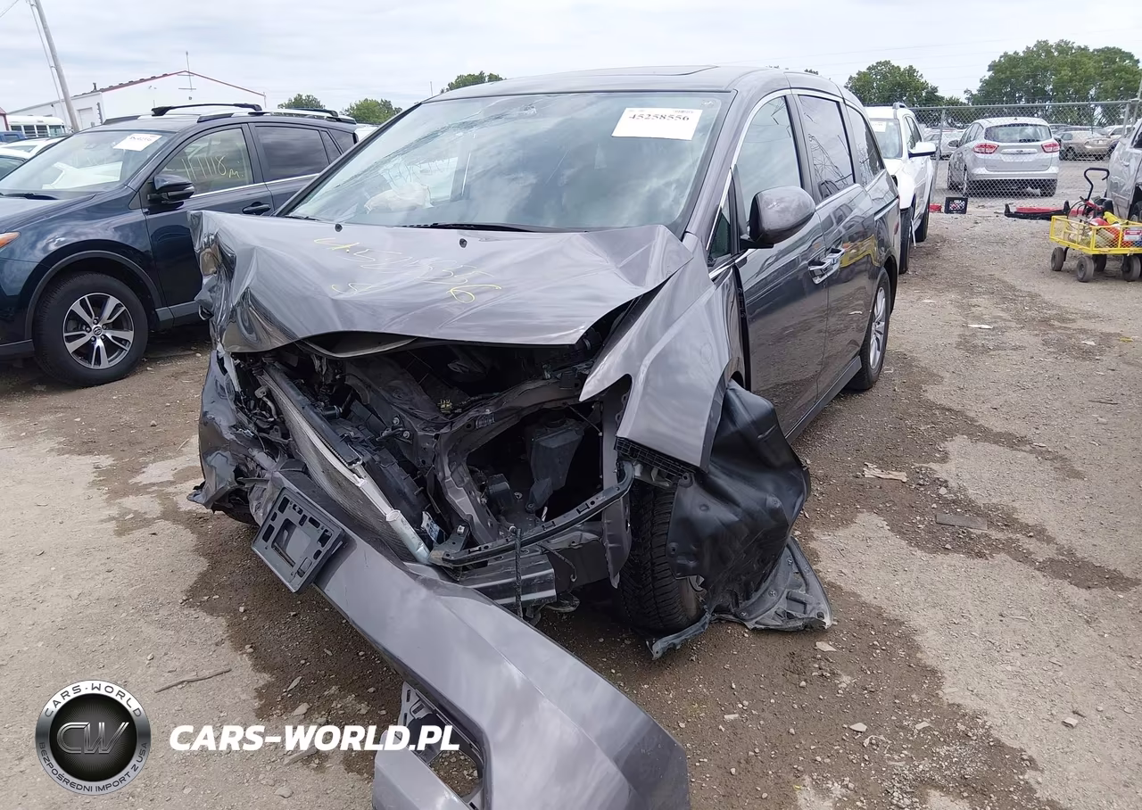2015 Honda Odyssey Ex-L VIN:5FNRL5H66FB131822 - 2
