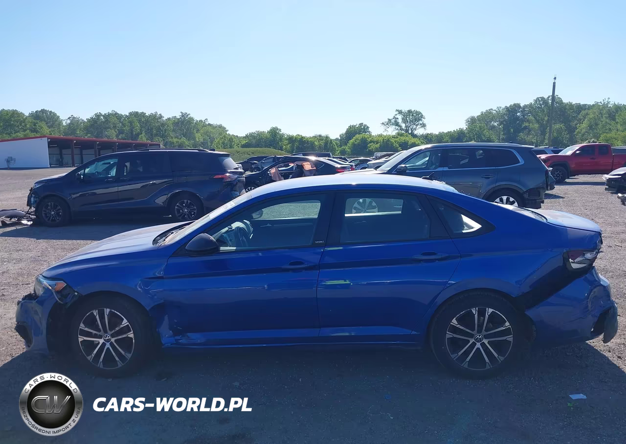2024 Volkswagen Jetta 1.5T Sport VIN:3VWBM7BU9RM008420 - 14