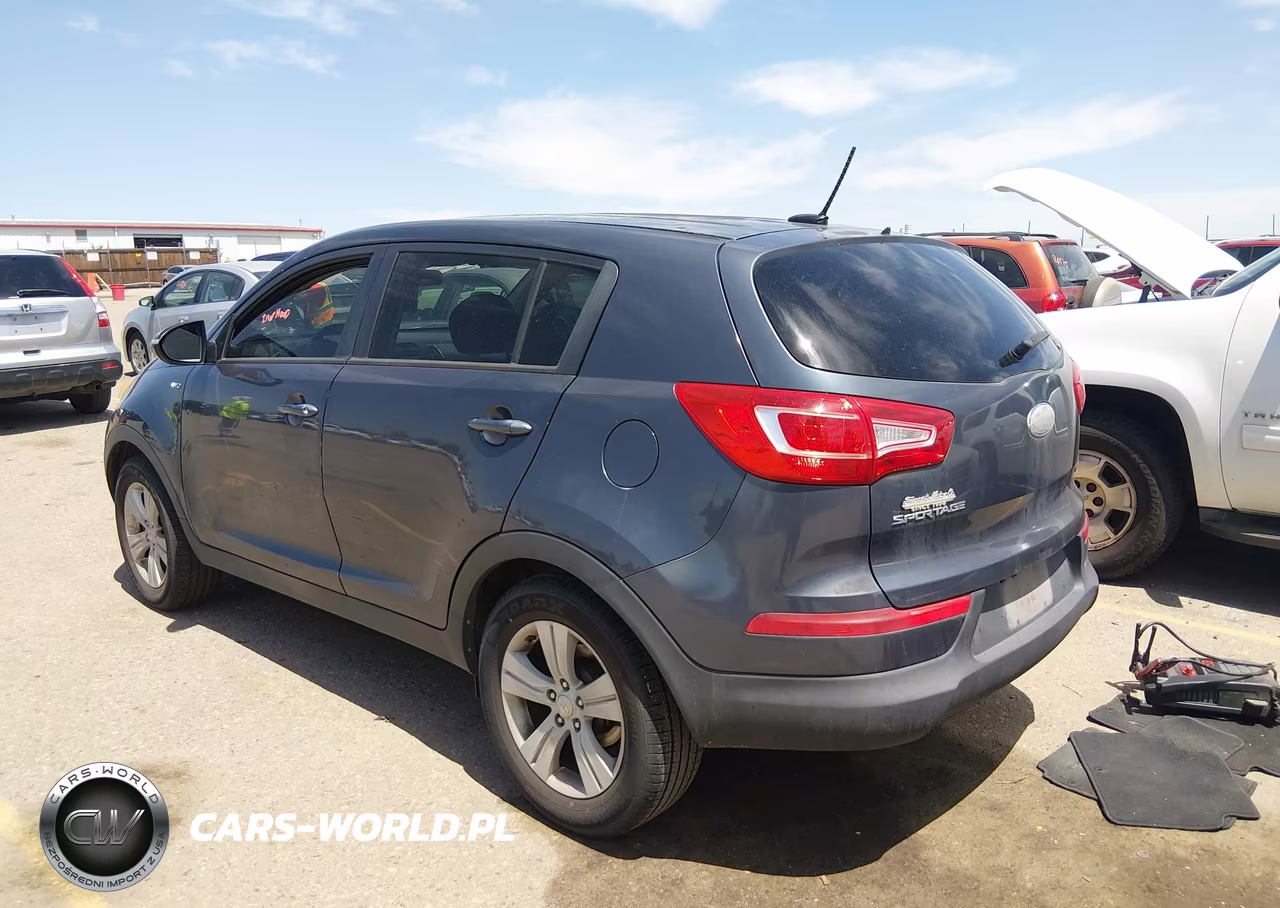 2013 Kia Sportage Lx VIN:KNDPBCA20D7436239 - 3