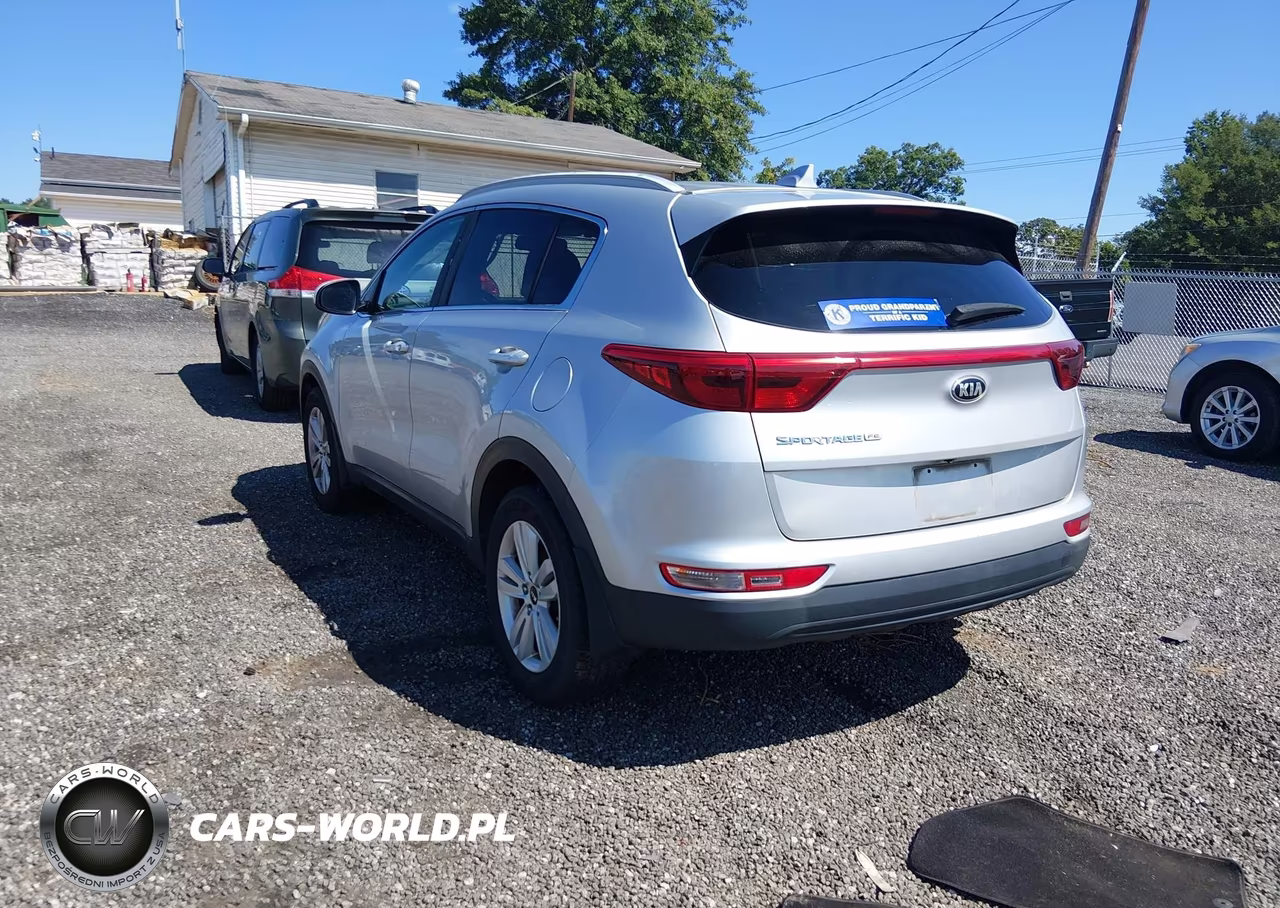 2017 Kia Sportage Lx VIN:KNDPM3ACXH7109677 - 3