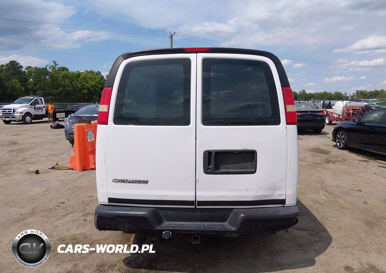 2009 Chevrolet Express 2500 Work Van VIN:1GCGG25C191125184 - 16