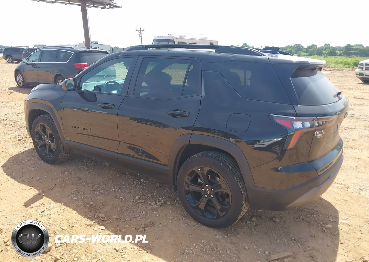 2025 Chevrolet Equinox Awd Lt VIN:3GNAXPEG1SL107585 - 3