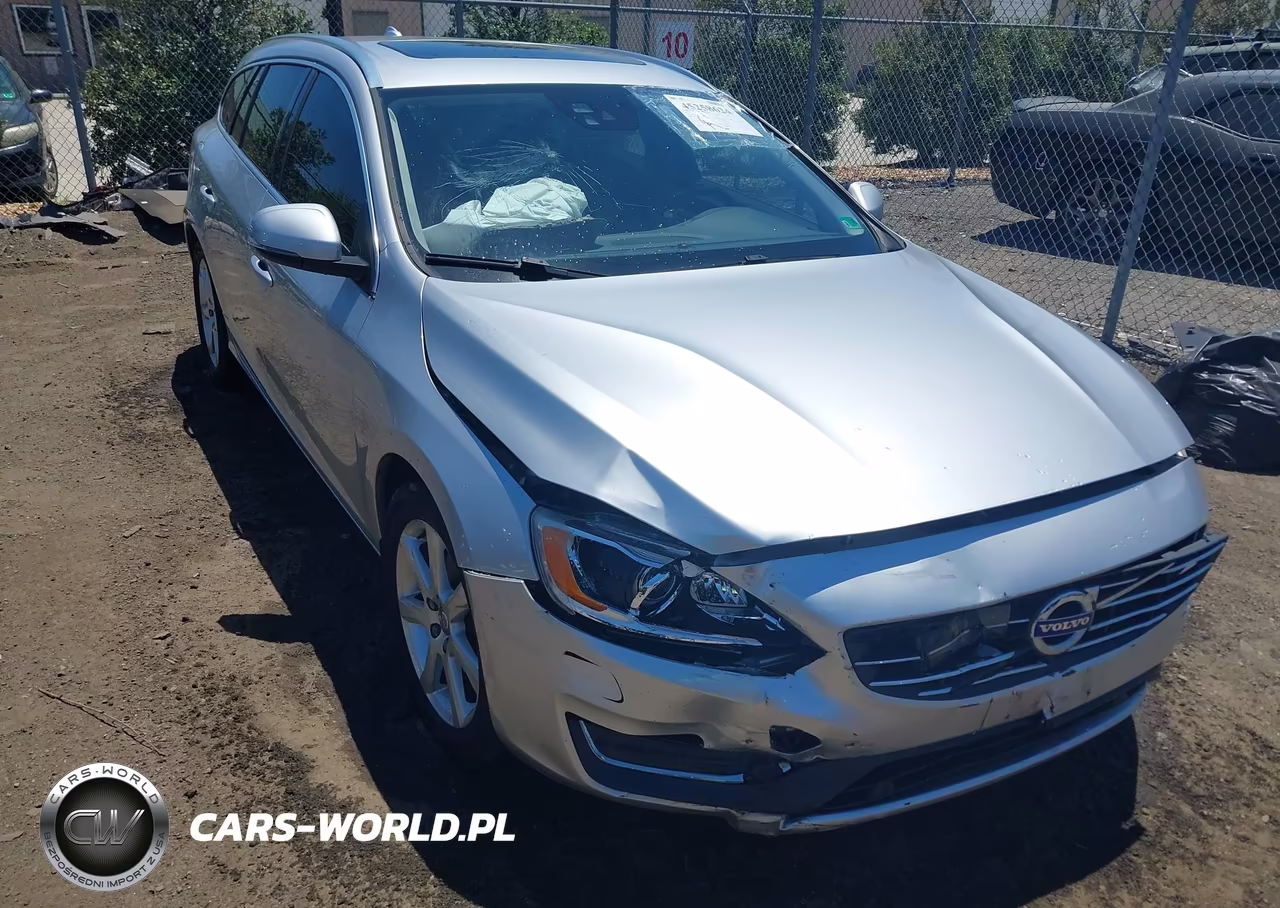 2017 Volvo V60 T5 Platinum VIN:YV140MEM4H1370968 - 6