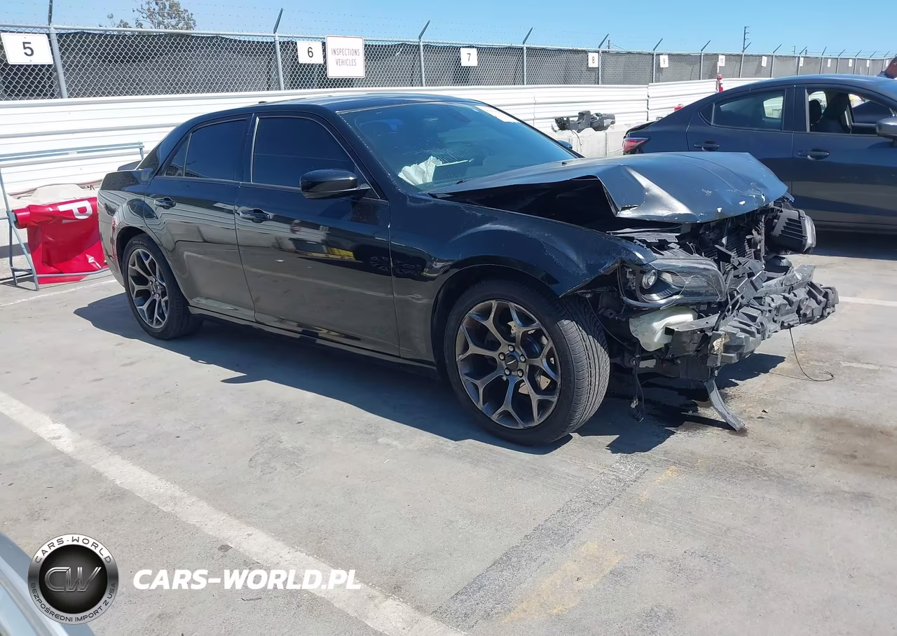 2015 Chrysler 300 300S – zdjęcie 1 z 17