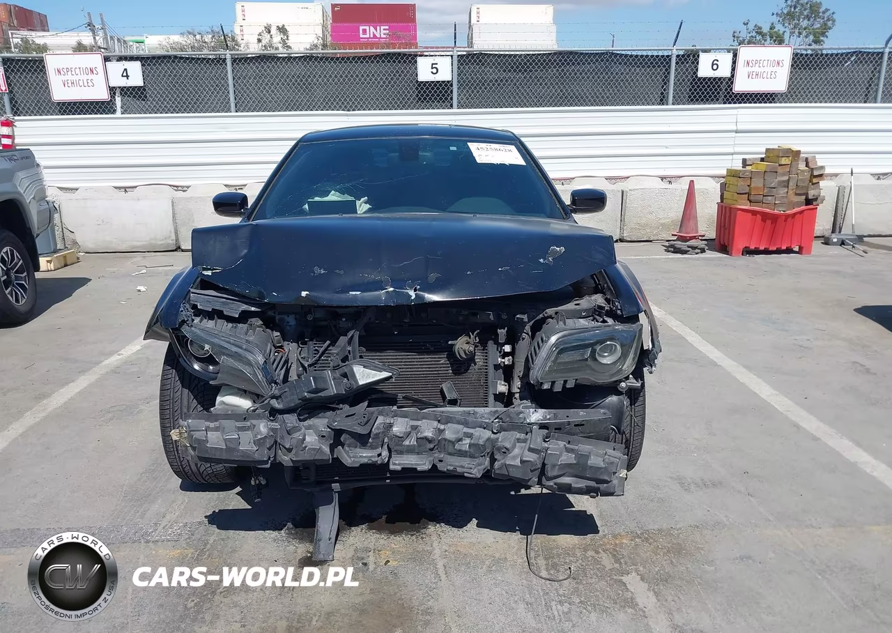2015 Chrysler 300 300S VIN:2C3CCABG0FH848926 - 13