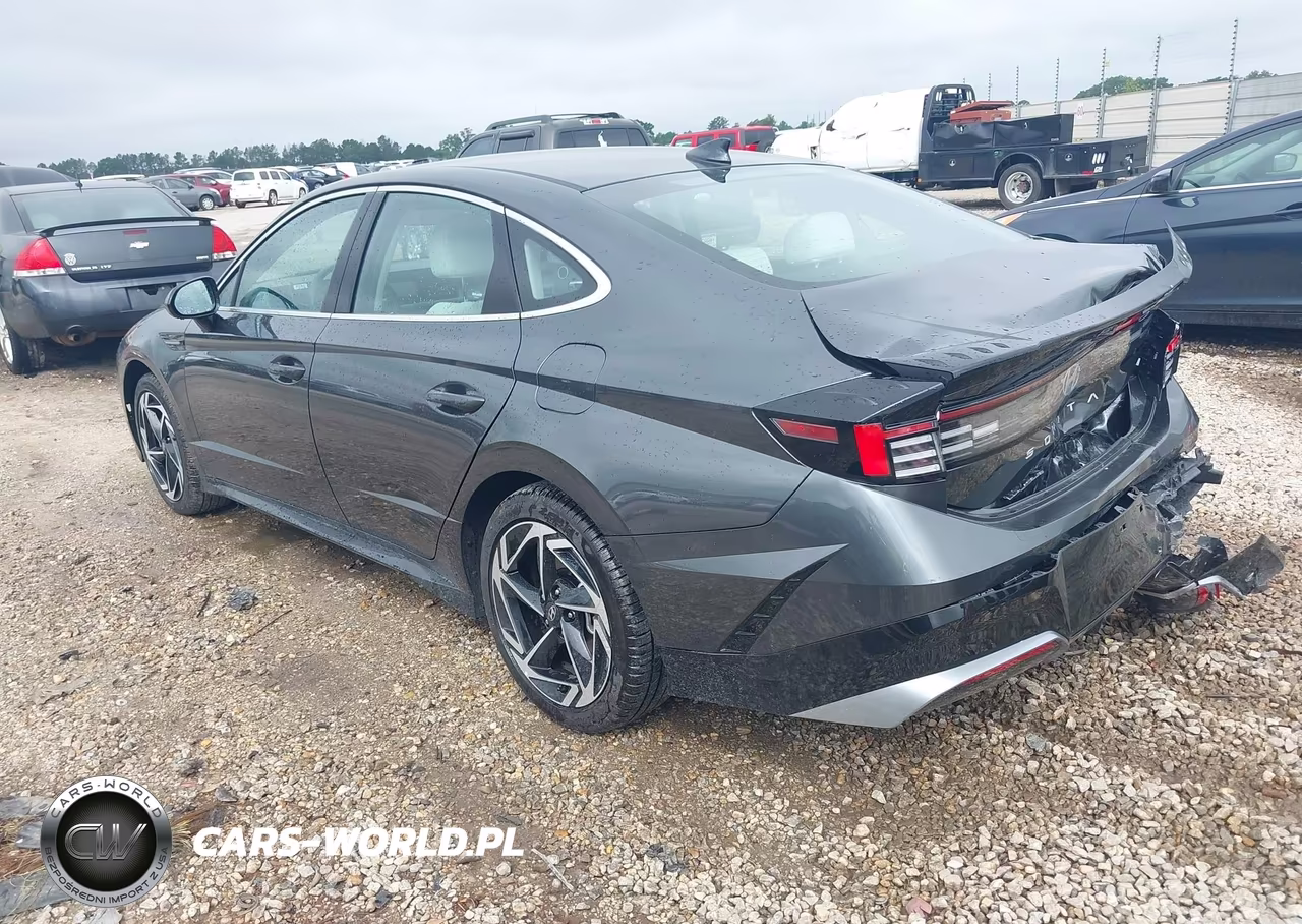 2026 Hyundai Sonata Sel Sport VIN:KMHL64JA0TA531655 - 3