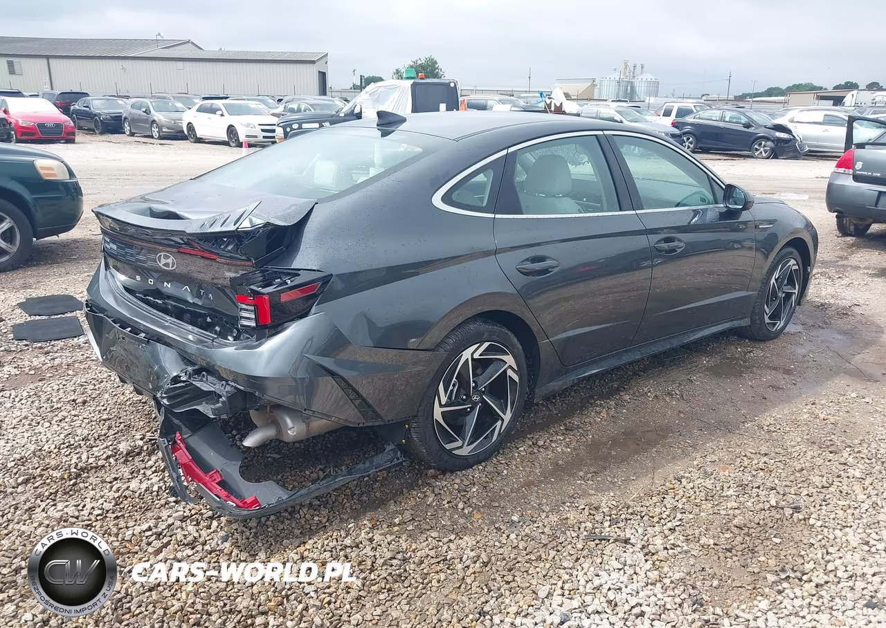 2026 Hyundai Sonata Sel Sport VIN:KMHL64JA0TA531655 - 4