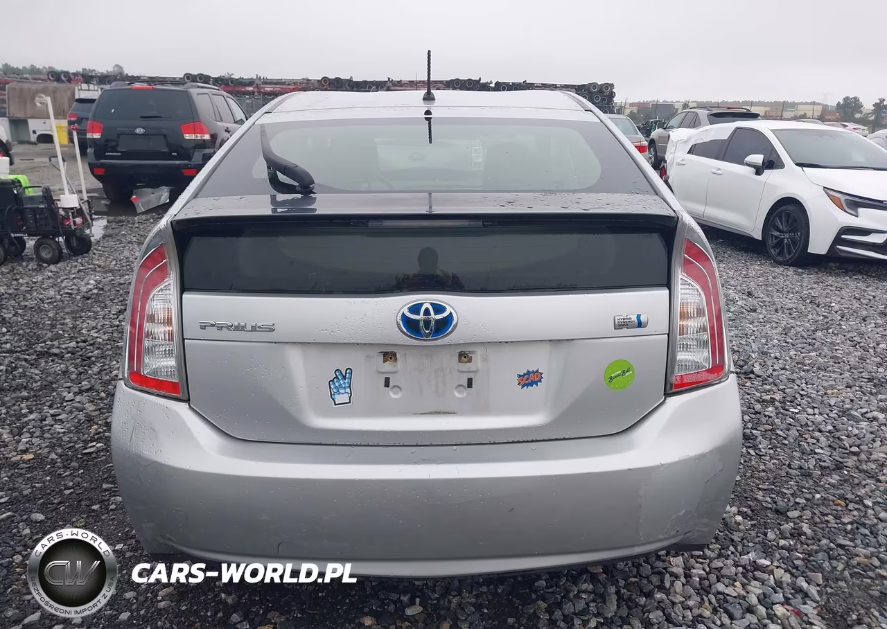 2012 Toyota Prius Two VIN:JTDKN3DUXC1486002 - 16