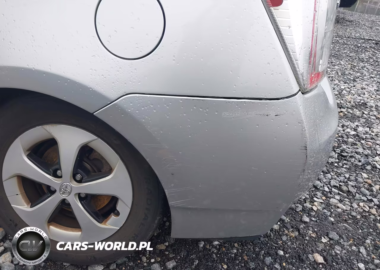 2012 Toyota Prius Two VIN:JTDKN3DUXC1486002 - 17