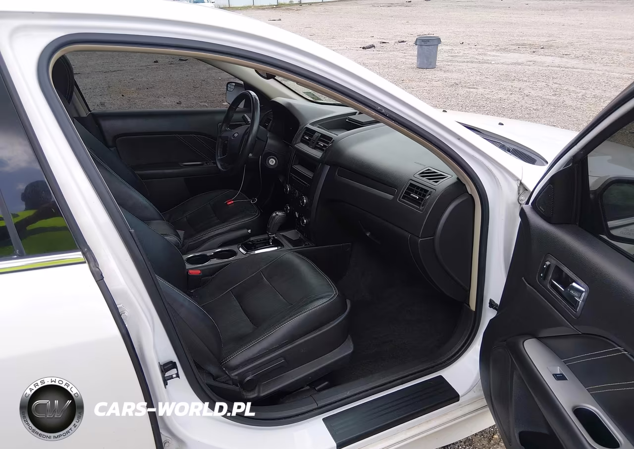 2012 Ford Fusion Sport VIN:3FAHP0KC0CR310455 - 5