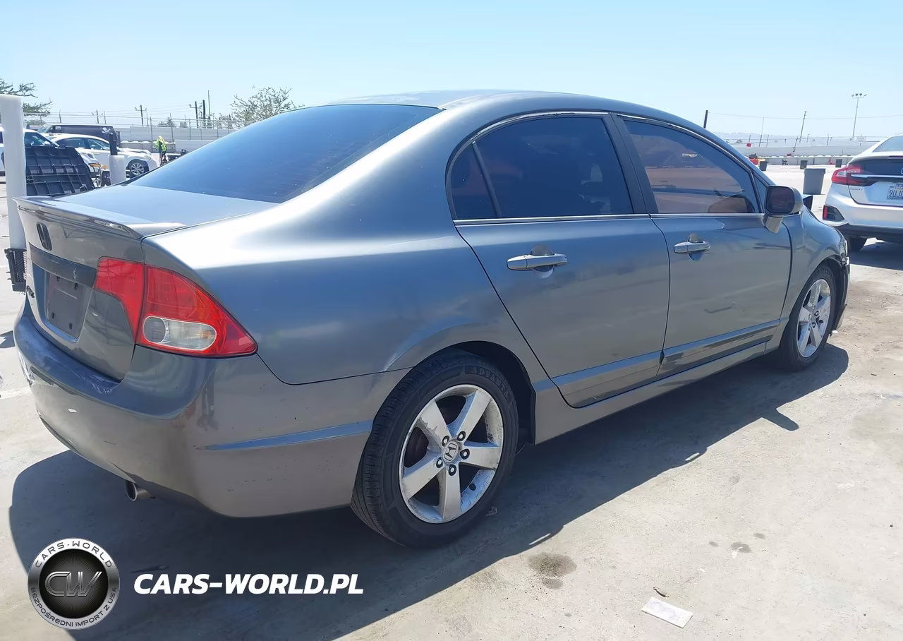 2010 Honda Civic Lx-S VIN:19XFA1F63AE083327 - 4